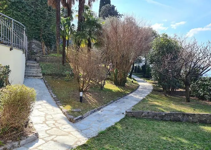 Gli Ulivi - Calafate & Mountain View ヴィラ *